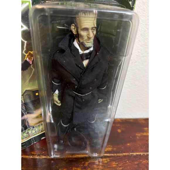 PRESIDENTIAL MONSTERS Lincolnstein 8